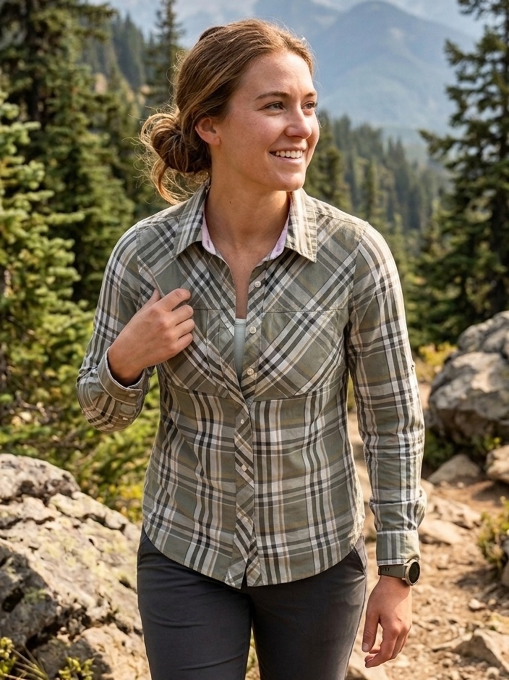Simms Shirt Womens M Fishing Snap Long Sleeve Stretch Vented Outdoor Hiking